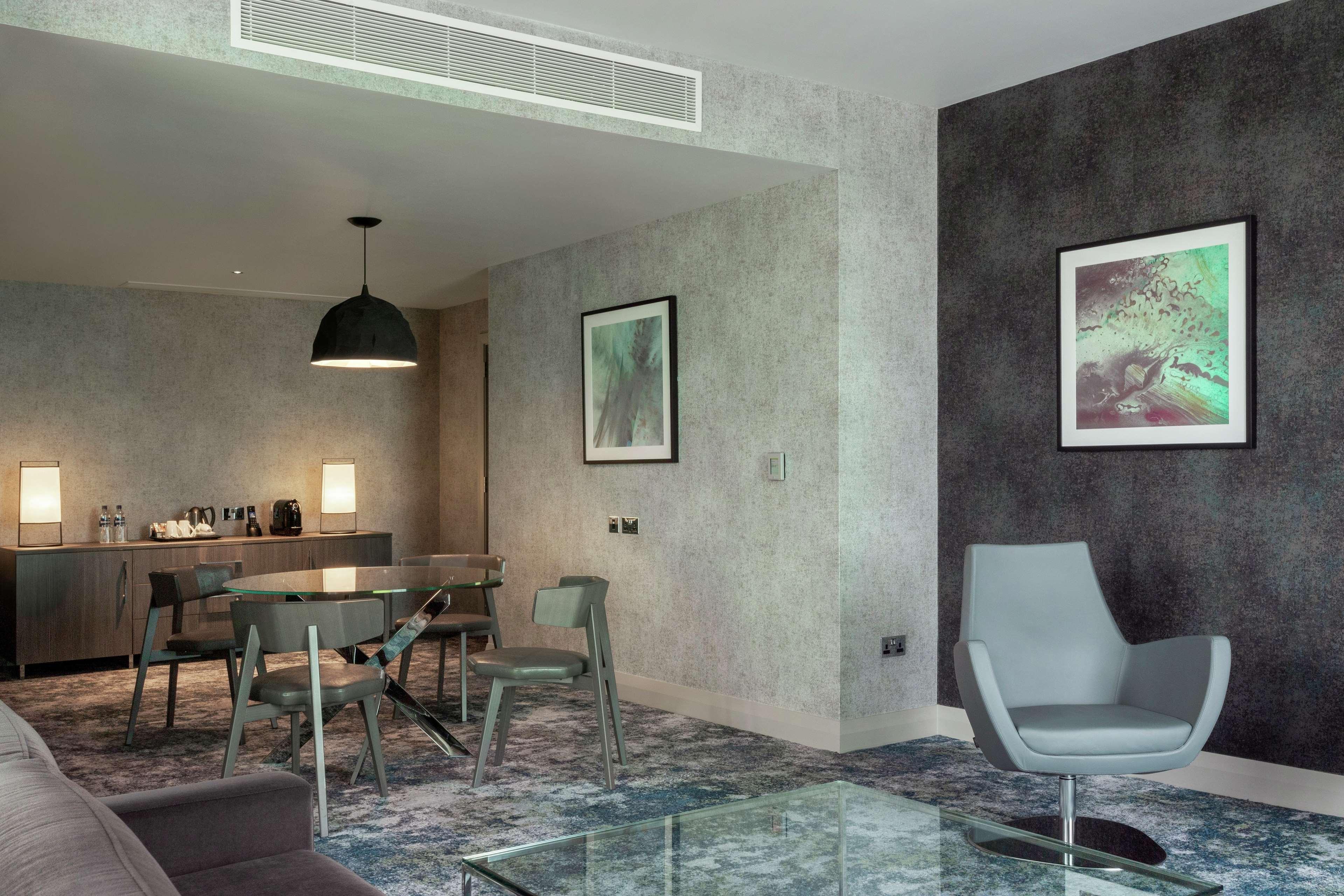 Hilton Aberdeen Teca Bagian luar foto