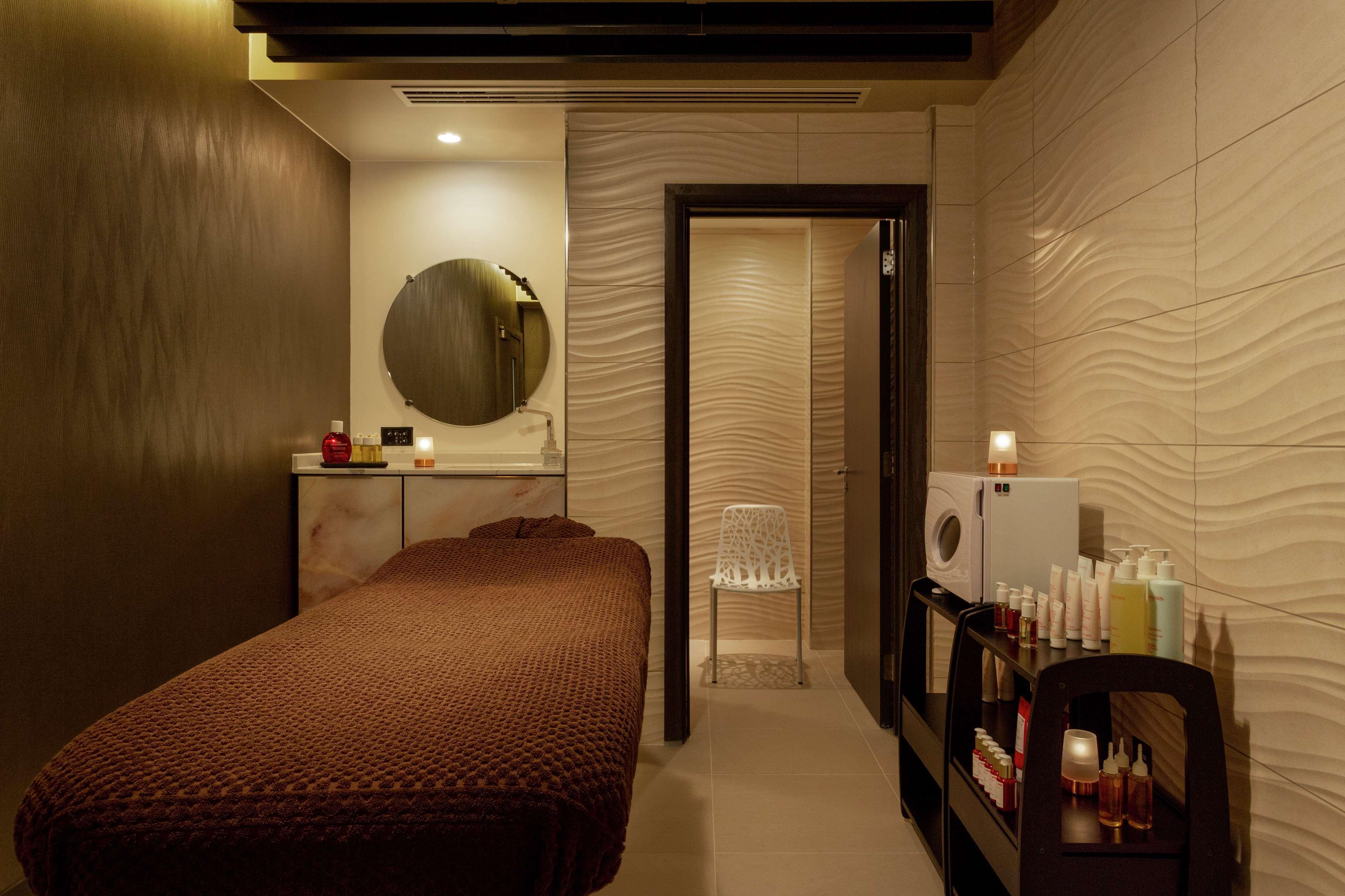 Hilton Aberdeen Teca Bagian luar foto
