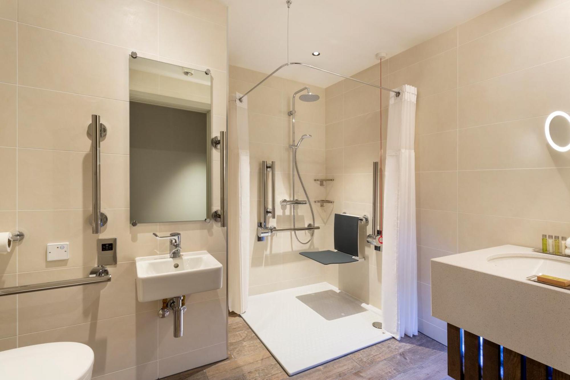 Hilton Aberdeen Teca Bagian luar foto