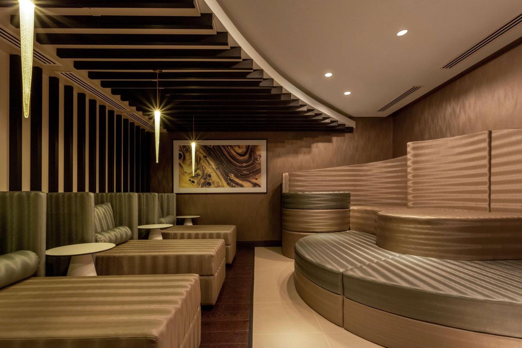 Hilton Aberdeen Teca Bagian luar foto